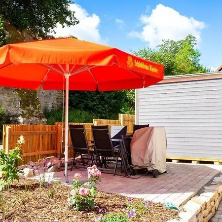 Apartament Country House At The Castle Park Brakel